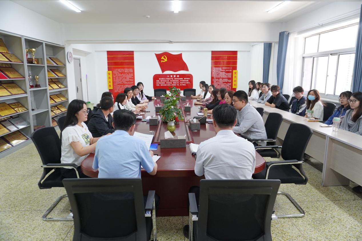 82d88d7b5add961391745ae6060c4ea